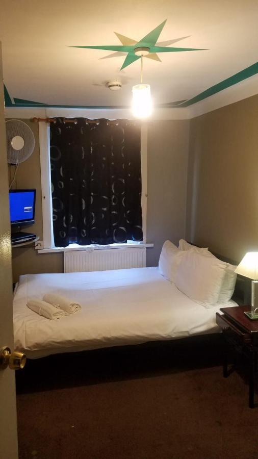 City View Hotel Roman Road Лондон Экстерьер фото