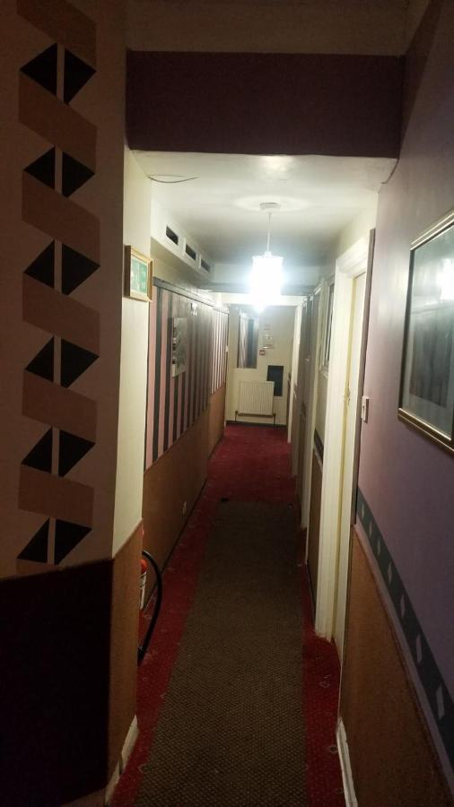 City View Hotel Roman Road Лондон Экстерьер фото